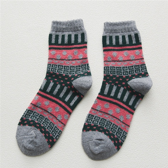 Womens 5 Pairs Vintage Style Thick Crew Socks - Picture 6 of 8
